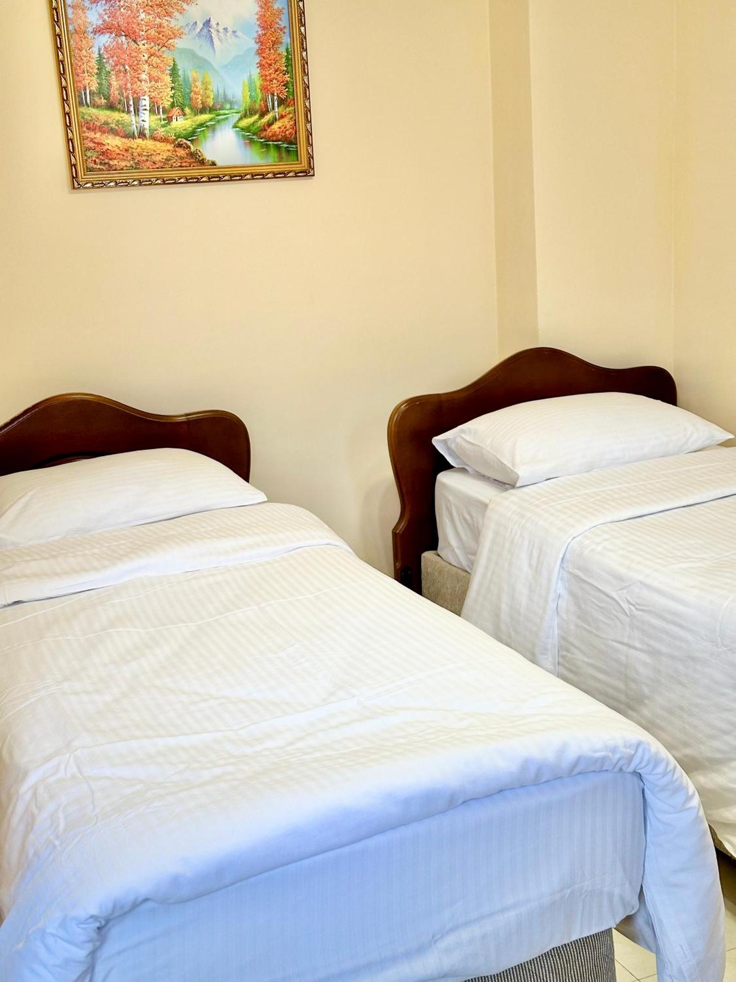 Old Clty Hotel Μπατούμι Εξωτερικό φωτογραφία