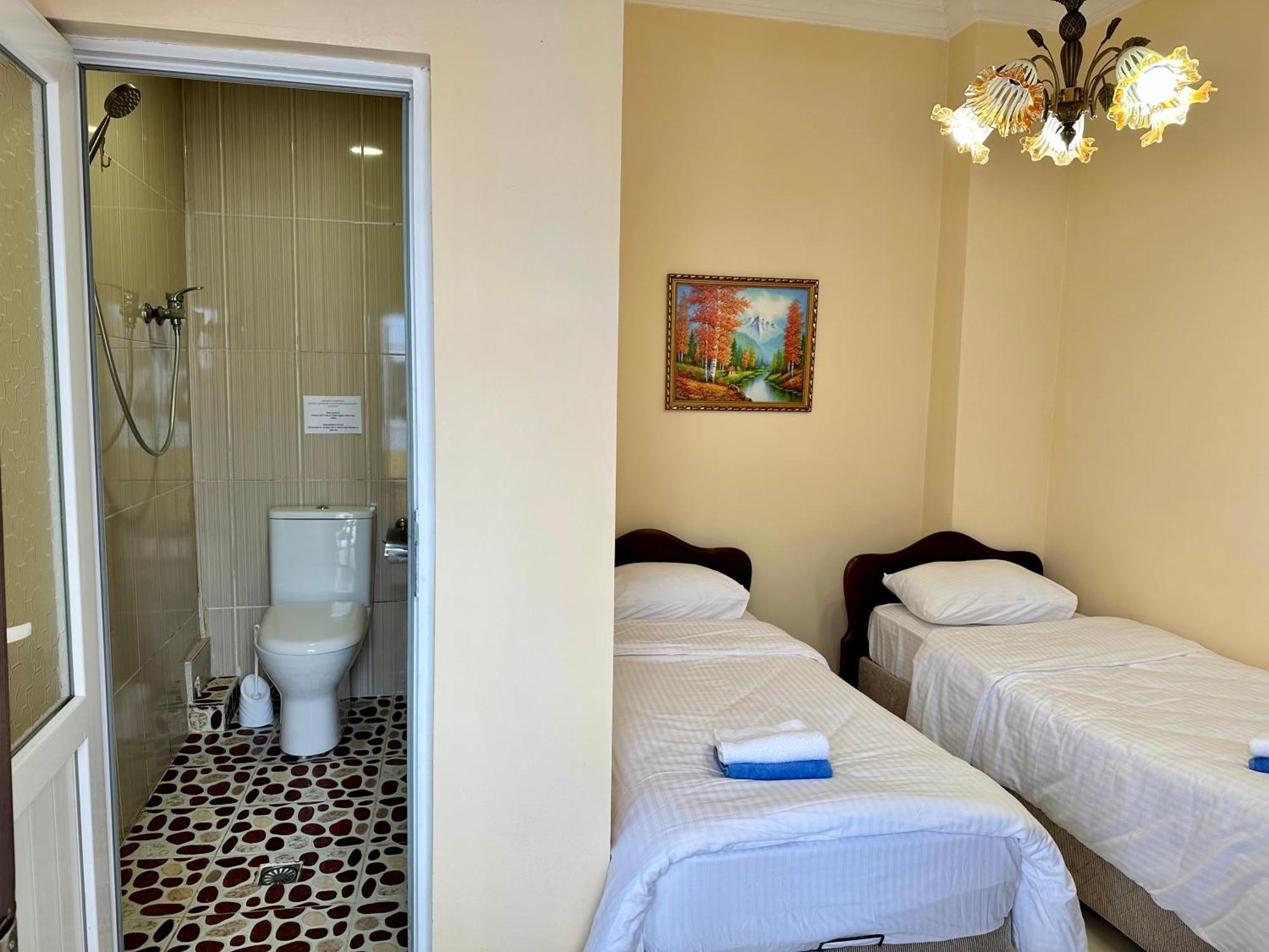 Old Clty Hotel Μπατούμι Εξωτερικό φωτογραφία